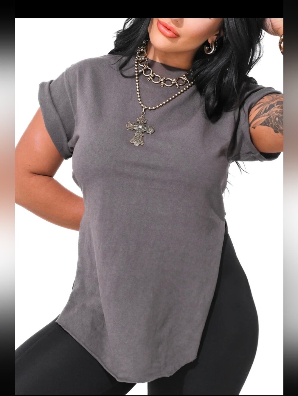 Pebby Forevee Relaxed Short Sleeve Crewneck Tee in Sage Green With Side Slits XL